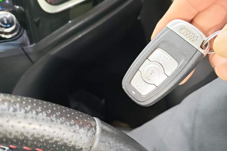 Used Haval H6 2016 Upgraded Model 1.5T Manual Two-Wheel Drive Elite Version Vehicle Key