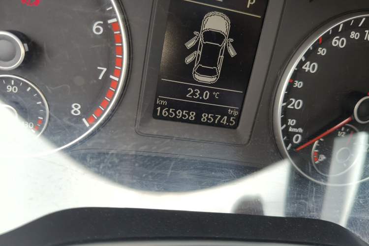 Used Volkswagen Sagitar 2014 Revised 1.4TSI Automatic Flagship Edition Odometer Close Up