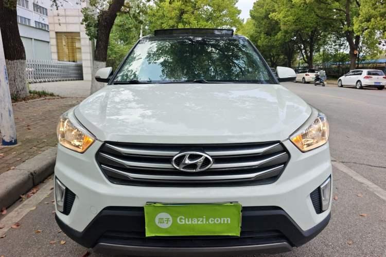 Used Hyundai ix25 2015 1.6L Automatic Two-Wheel Drive Smart GLS Trim Front