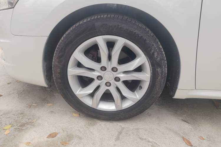 Used Peugeot 508 2013 2.0L 2nd Anniversary Edition Automatic Smart Enjoyment Version Left Front Wheel Hub