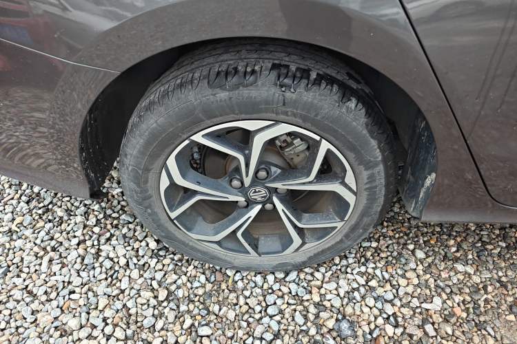 Used MG 5 2021 180 DVVT CVT Youth Luxury Edition