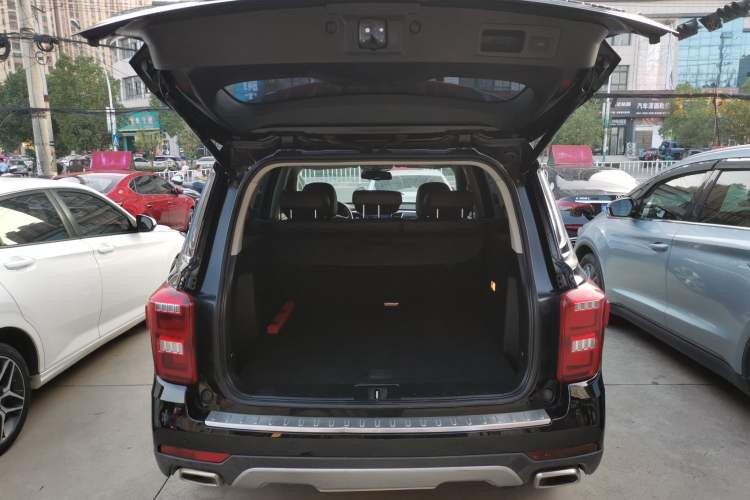 Used GAC Trumpchi GS7 2017 320T Two-Wheel-Drive Luxury Model