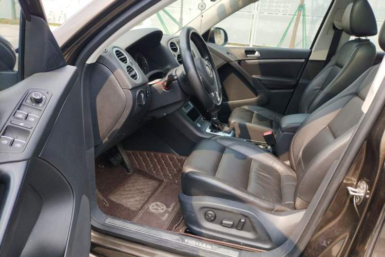 Used Volkswagen Tiguan 2015 1.8TSI Automatic Two-Wheel Drive Luxury Model Driver Seat