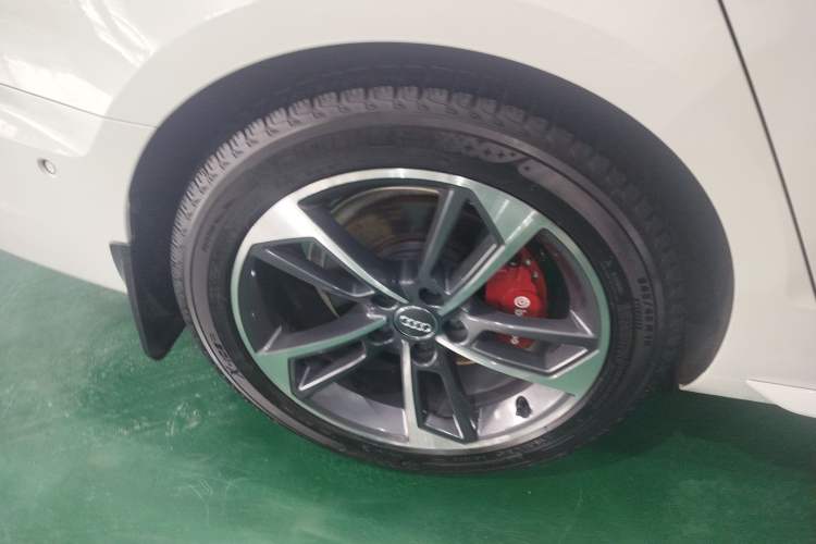 Used Audi A4L 2020 40 TFSI Luxury Dynamic Model