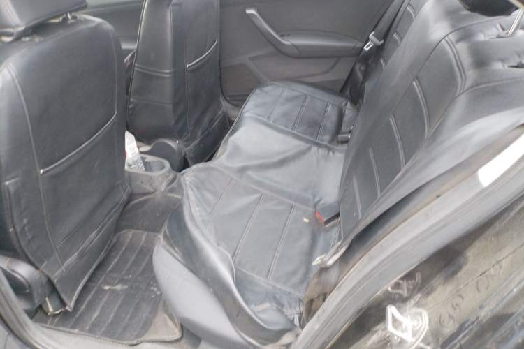 Used Volkswagen Santana 2015 1.4L Manual Fashion Edition Left Rear Seat