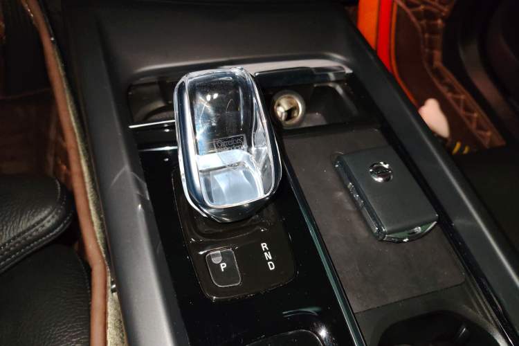 Used Volvo XC60 2022 B5 4x4 Zhiya Luxury Edition
