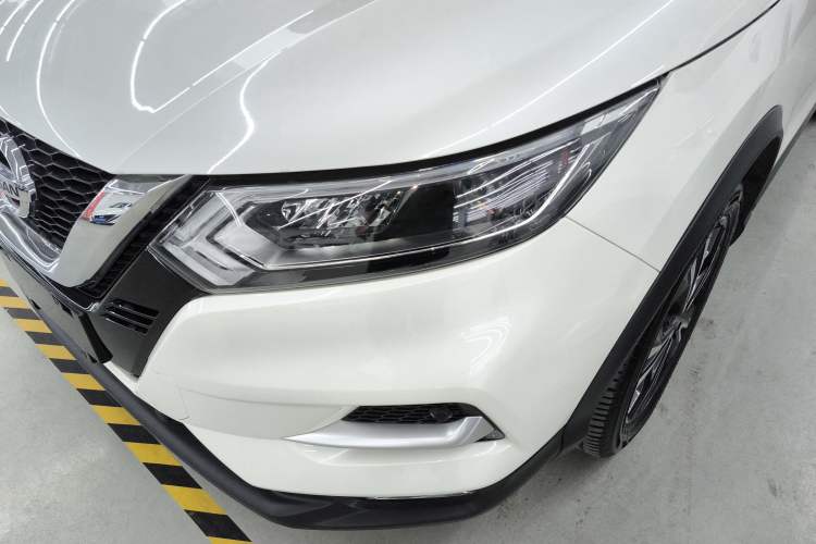 Used Nissan Qashqai 2022 2.0L CVT XV Premier Luxury Edition Left Front Headlight