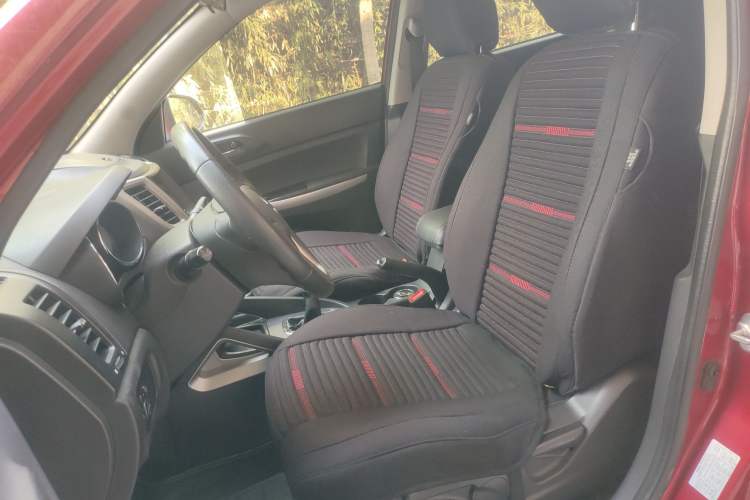 Used CHANGAN CS35 2014 1.6L Manual Luxury Model China IV Standard Left Front Seat