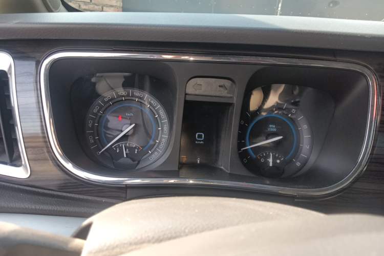 Used Buick GL8 2011 3.0L XT Luxury Business Flagship Edition
