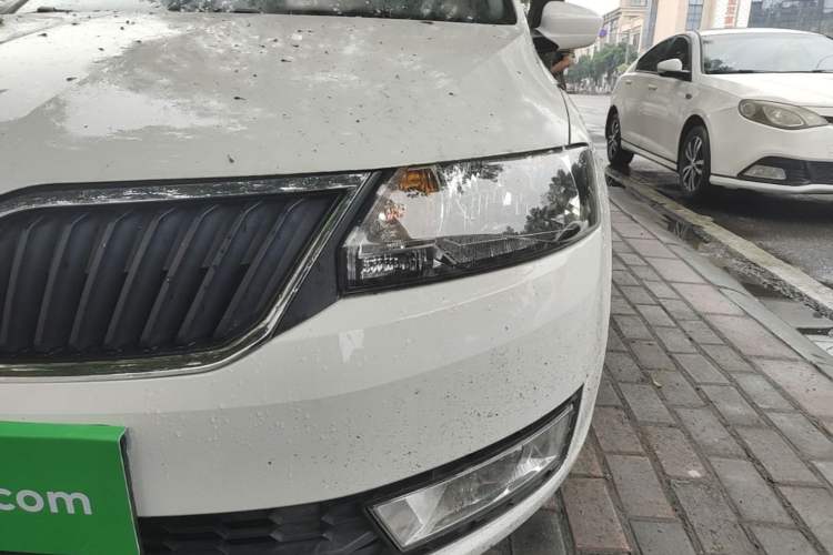 Used Skoda Rapid 2016 1.6L Automatic Chuanxing Edition
