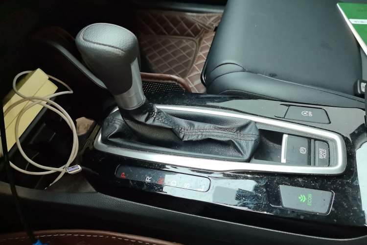 Used Honda Crider 2019 180 Turbo CVT Luxury Edition China VI Emission Standard Gear Lever