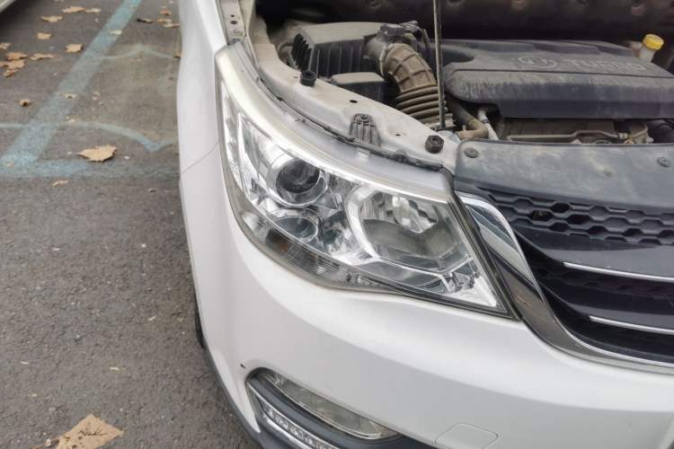 Used Baojun 730 2016 1.5T Manual Luxury Edition 7 Seats
