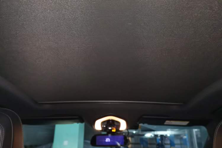 Used Porsche Macan 2017 Macan 2.0T Headliner