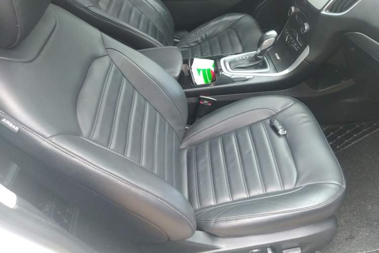 Used Ford Edge 2016 EcoBoost 245 Two-Wheel-Drive Titanium 7-Seater