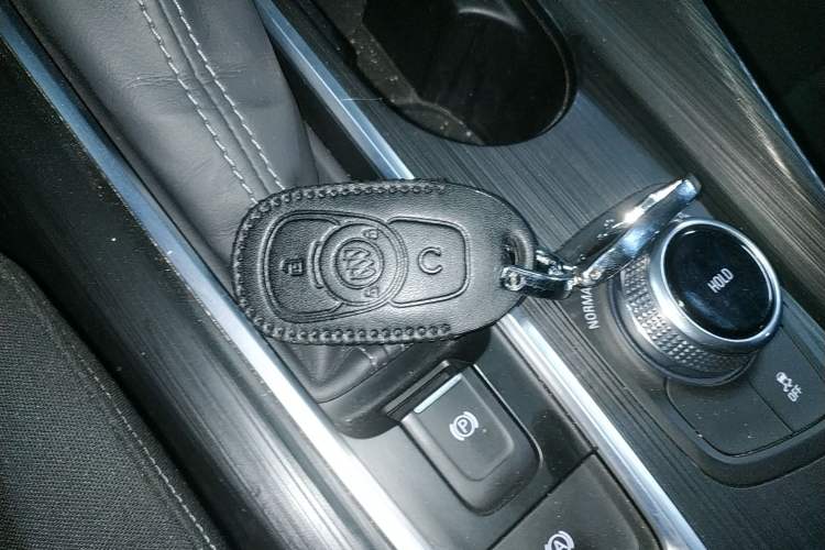 Used Buick Velite 6 2022 Plug-in Hybrid Connected Fashion Model
