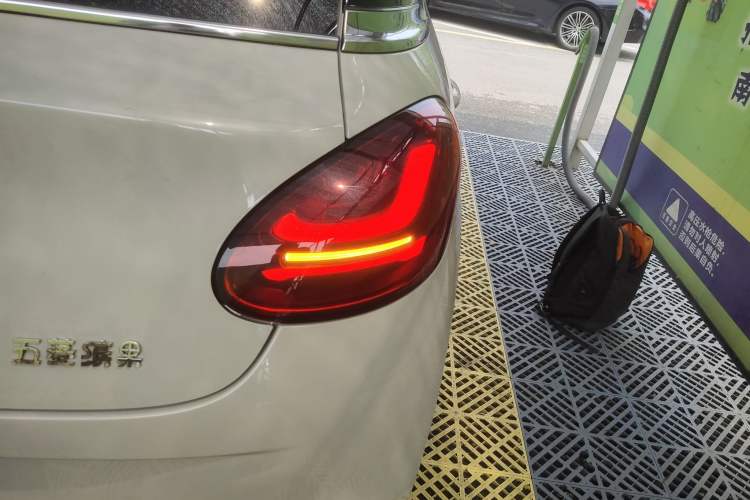 Used Wuling Bingo 2023 333 km Lingxi Connected+ Version