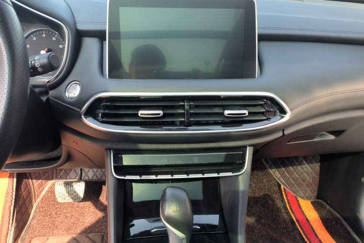 Used MG HS 2019 20T Automatic Two-Wheel Drive Luxury Edition China VI Standard