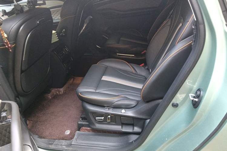 Used FORTHING Yacht 2022 1.5T DCT Chasing-the-Waves Edition
