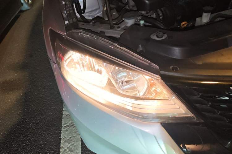 Used Nissan Tiida 2016 1.6L CVT Joyride Edition
