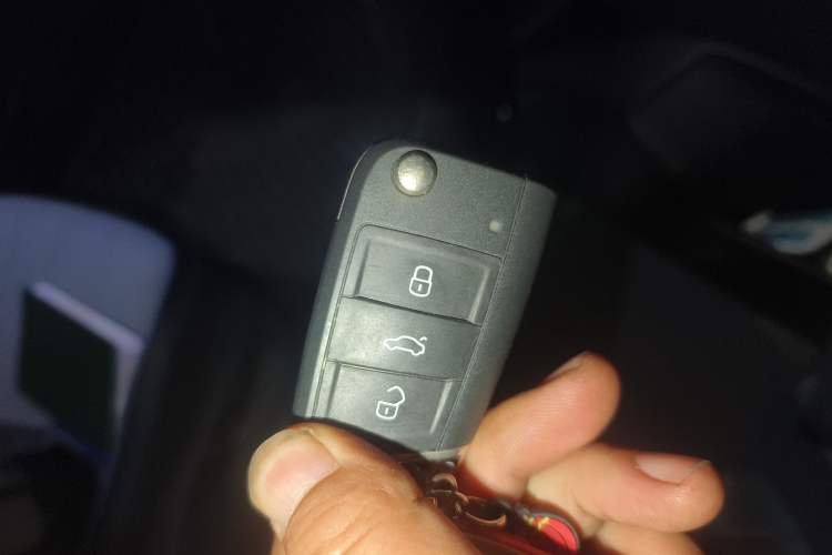 Used Volkswagen Tayron GTE Plug-in Hybrid 2023 280TSI Luxury Plus Advanced Edition Vehicle Key