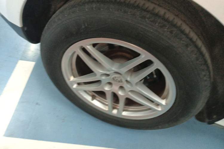 Used Porsche Macan 2014 Macan 2.0T Exterior 5