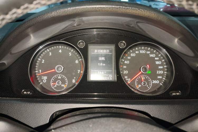 Used Volkswagen Magotan 2013 1.8TSI Luxury Model Instrument Cluster