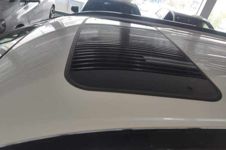 Used Toyota RAV4 Rongfang Plug-in Hybrid 2022 2.5L Two-Wheel Drive Elite Pro
