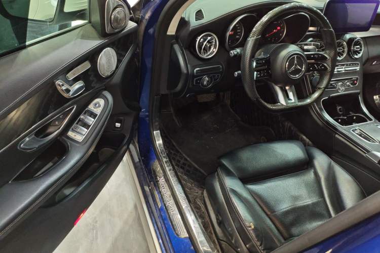 Used Mercedes-Benz C-Class 2017 Facelift C 200 L Sport Edition
