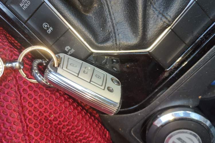 Used Volkswagen Tayron 2020 330TSI Two-Wheel Drive Luxury Smart Connectivity Version
