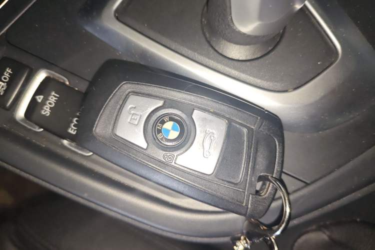 Used BMW 3 Series 2018 320Li Fashion Model
