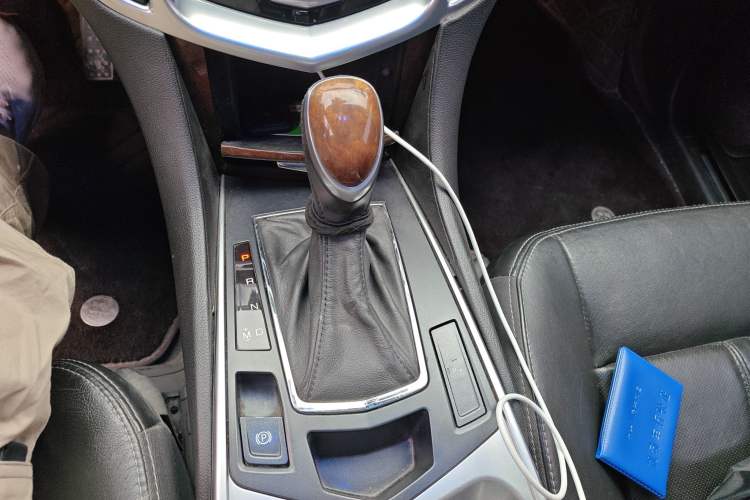 Used Cadillac SRX 2014 3.0L Luxury Model
