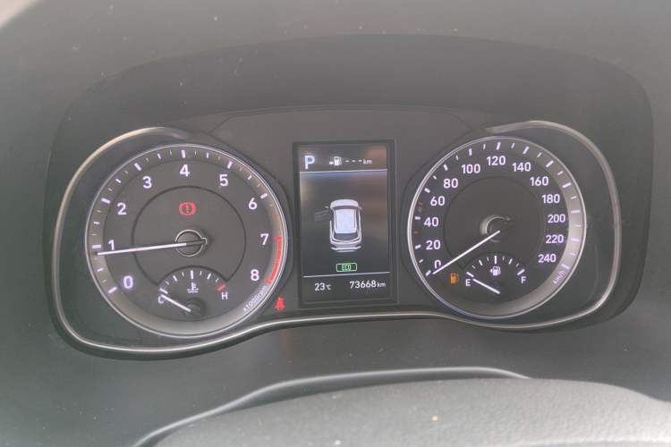 Used Hyundai ENCINO 2018 1.6T Dual-Clutch ZhiPao Edition China V Standard Instrument Cluster