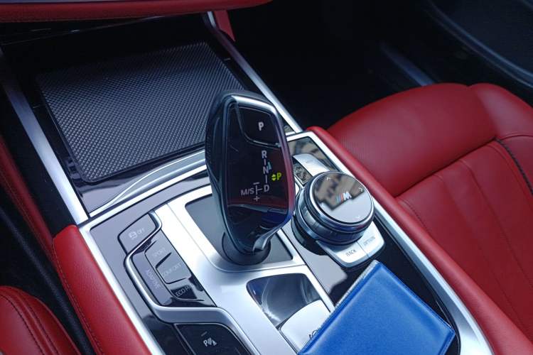 Used BMW 7 Series 2018 740Li xDrive Luxury Edition M Sport Package
