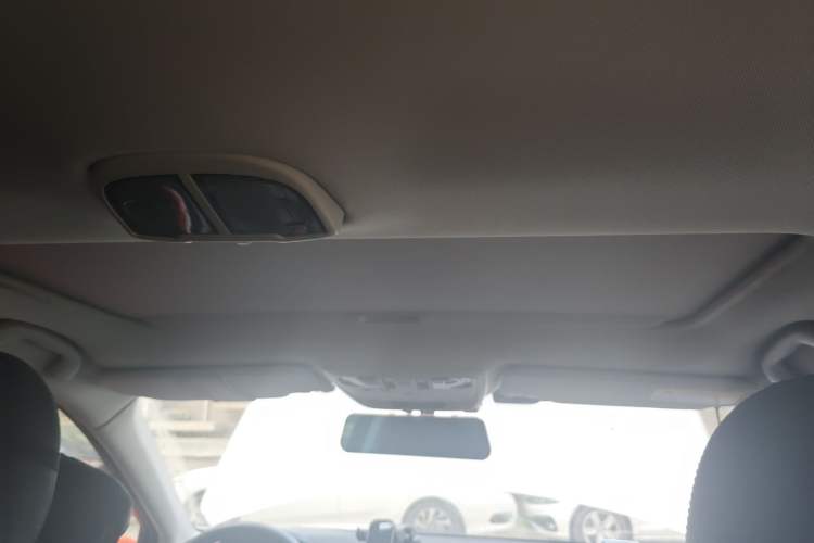 Used Subaru Outback 2015 2.5i Luxury Navigation Edition Headliner