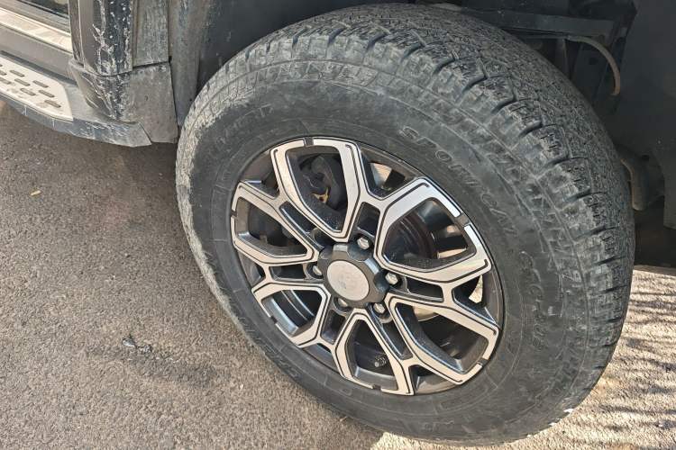 Used BAIC Off-Road BJ40 2019 2.3T Automatic Four-Wheel Drive Urban Hunter Edition Premium Model China VI Emission Standard
