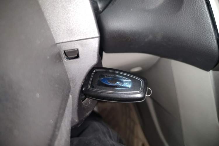 Used Ford Focus 2012 Sedan 1.6L Automatic Comfort Model
