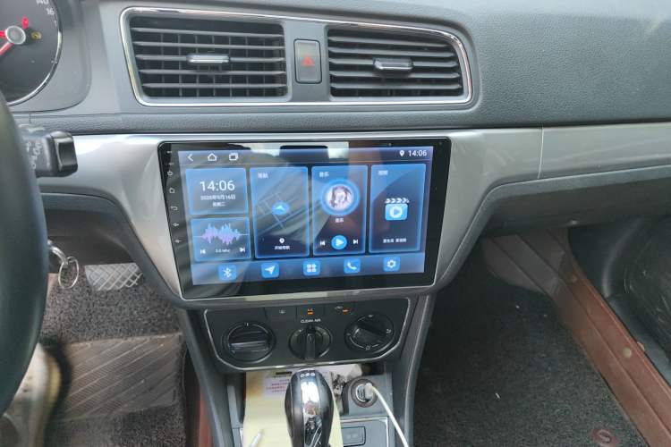 Used Volkswagen Gran Lavida 2015 230TSI DSG Comfort Edition