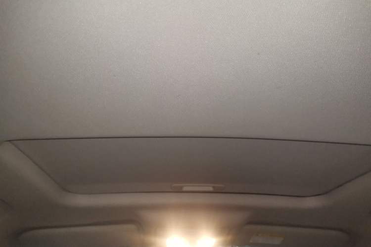 Used MG GS 2015 2.0TGI TST Four-Wheel Drive Flagship Edition
