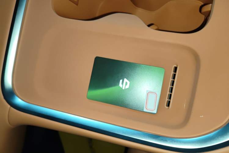 Used Leapmotor C16 2026 Extended-Range 280 LiDAR Zhizun Edition 6 Seats Vehicle Key