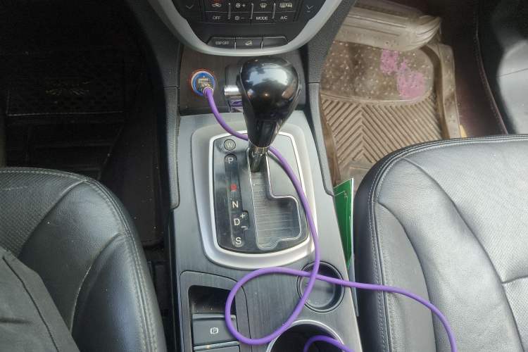 Used GAC Trumpchi GS5 2014 2.0L Automatic Two-Wheel Drive Anniversary Value Edition
