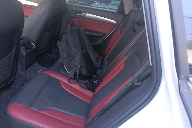 Used Audi Q5 2017 Plus 40 TFSI Technology Model Left Rear Seat