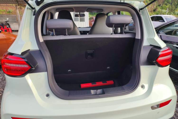 Used Leapmotor T03 2024 403 Comfort Edition Trunk