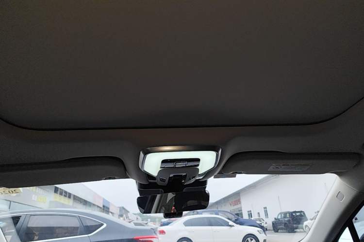 Used Hongqi H5 2024 1.5T DCT Smart Connect Flagship Edition
