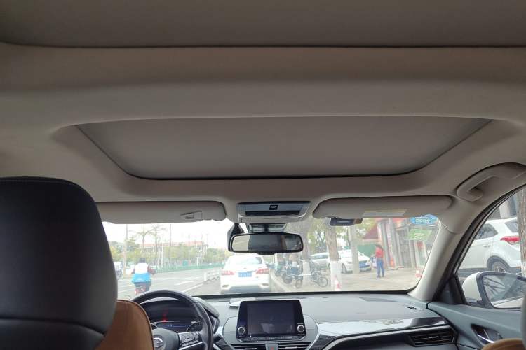 Used Nissan Teana 2019 2.0L XL Upper SmartDrive Version