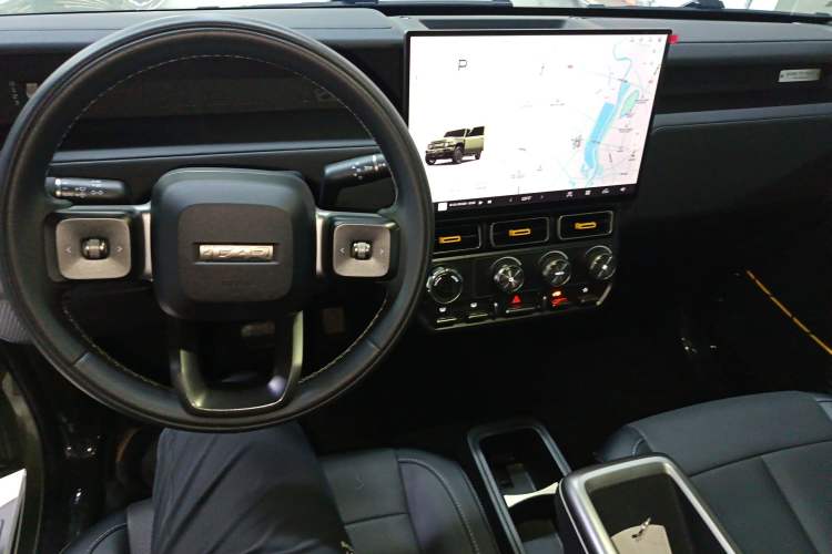 Used iCAR V23 2025 401 Two-Wheel Drive Advanced Edition Center Console