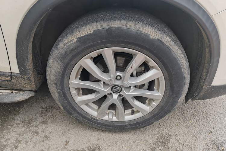 Used Nissan X-Trail 2019 2.0L CVT Comfort Edition 2WD Right Front Wheel Hub