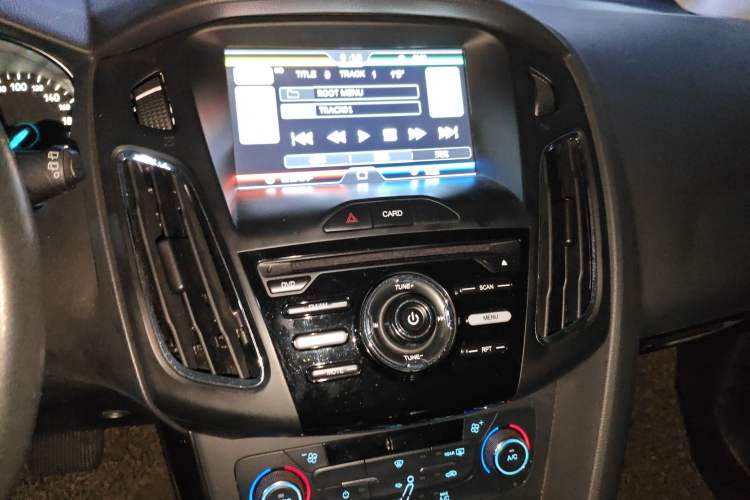 Used Ford Focus 2015 Hatchback 1.6L Automatic Fashion Edition