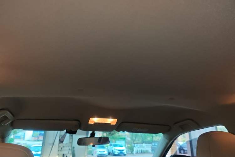 Used Toyota Highlander 2015 2.0T Two-Wheel Drive Elite Edition 5 Seats
