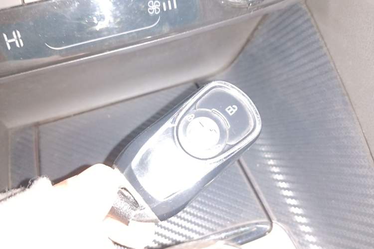 Used Buick GL6 2019 18T 6-Seater Connected Luxury Version China V Standard