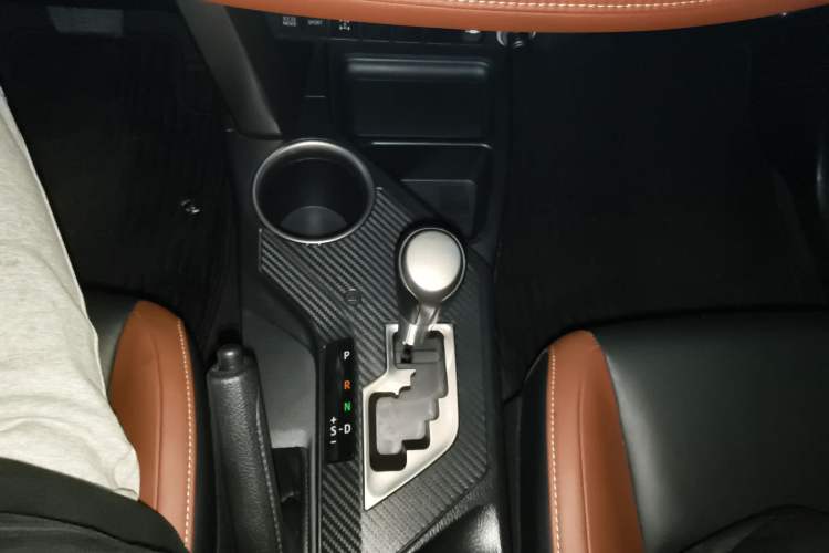 Used Toyota RAV4 2013 2.5L Automatic 4x4 Elite Edition
